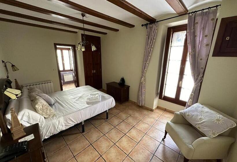 Номер Стандарт, De La Villa