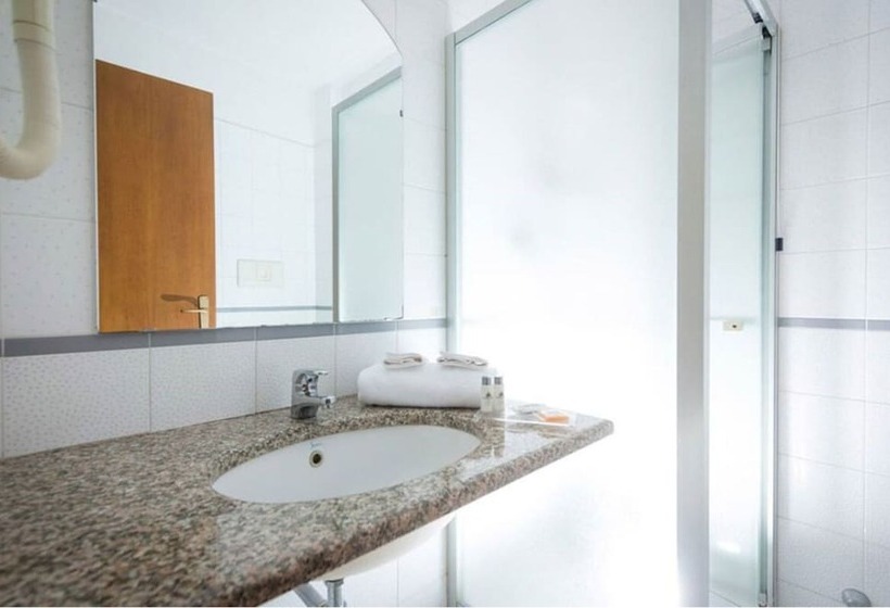 Номер Стандарт, Des Alpes