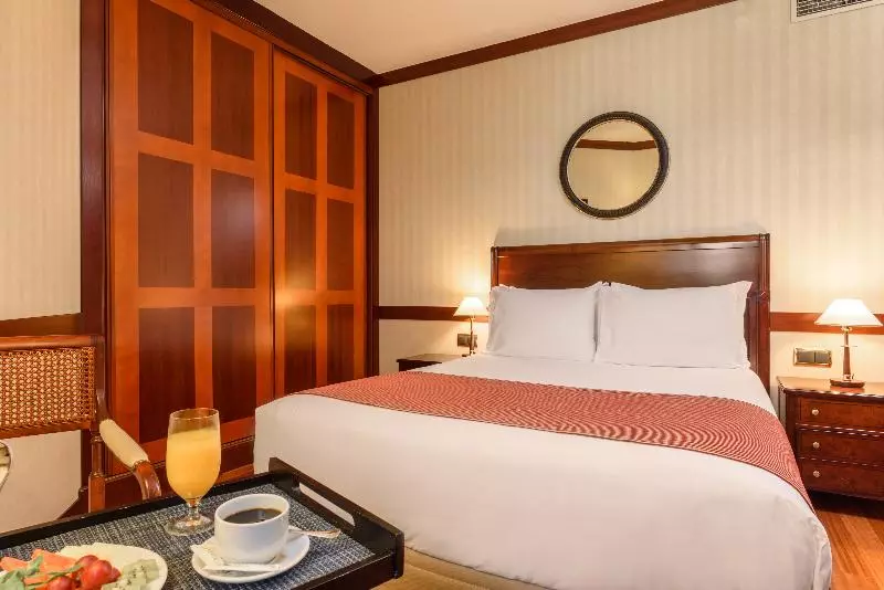 ジュニアスイート, Eurostars Gran Hotel Santiago