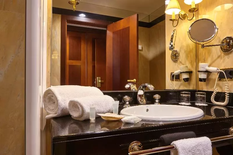 ジュニアスイート, Eurostars Gran Hotel Santiago
