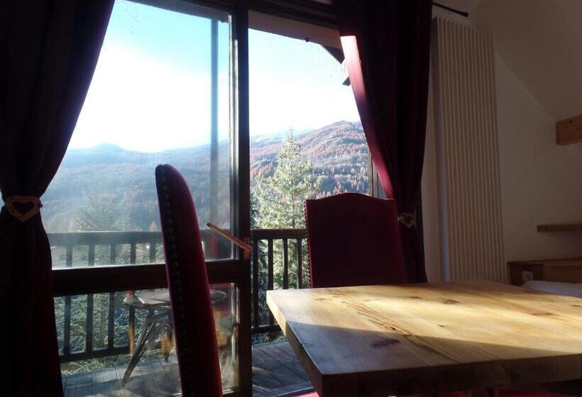 غرفة عائلية, Hôtel Les Vallois