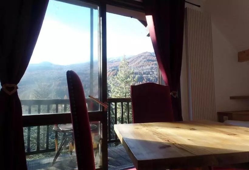 اتاق خانوادگی, Hôtel Les Vallois