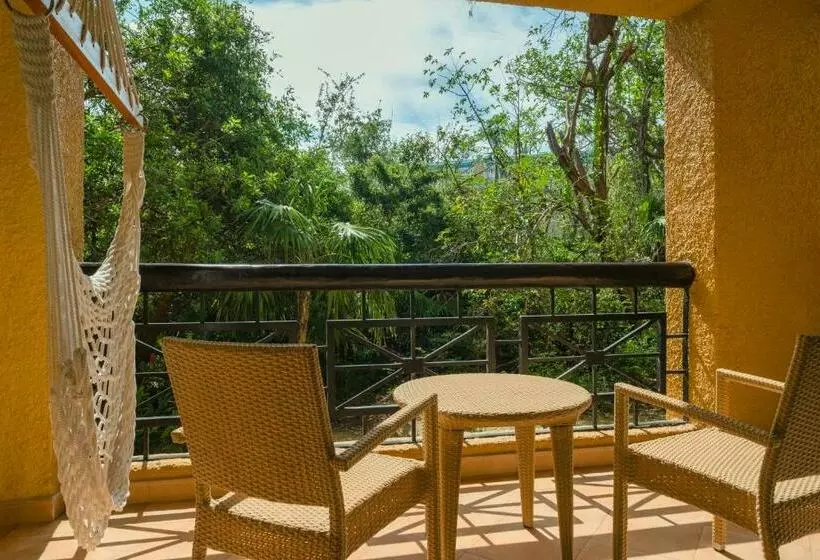 سوئیت جونیور خانوادگی, Iberostar Selection Paraíso Maya Suites