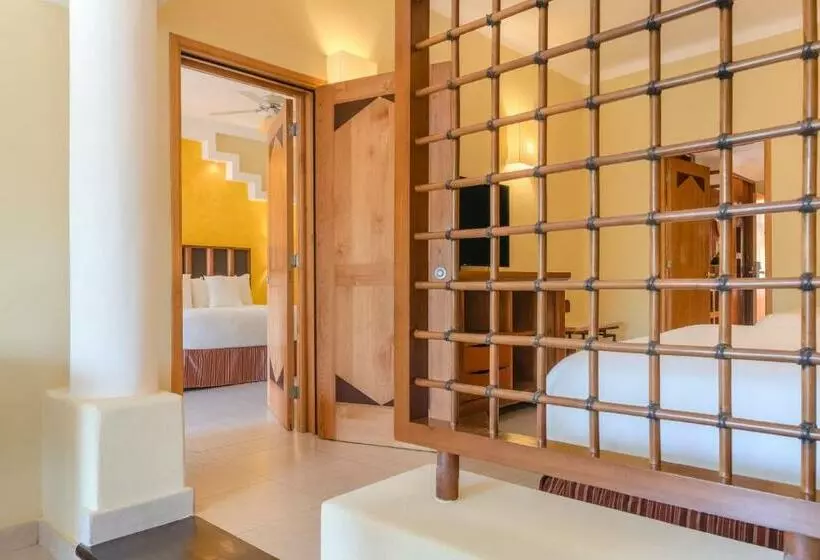 سوئیت جونیور خانوادگی, Iberostar Selection Paraíso Maya Suites