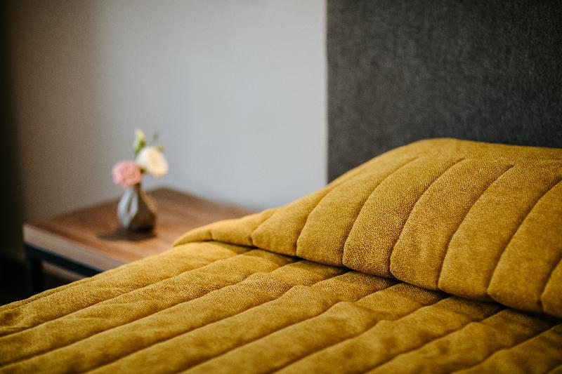 חדר סטנדרט לשלושה, Logis Hotel Restaurant Le Vedaquais