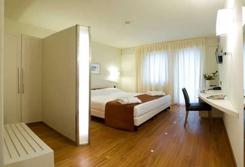 高级大房间, Napoleon