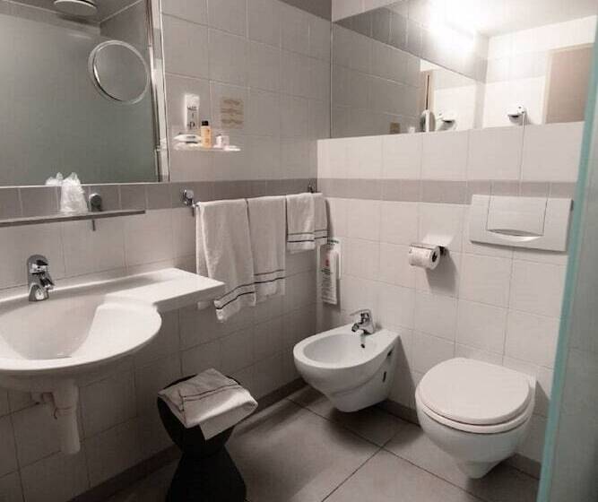 スタンダードルーム, Ristorante I Castelli