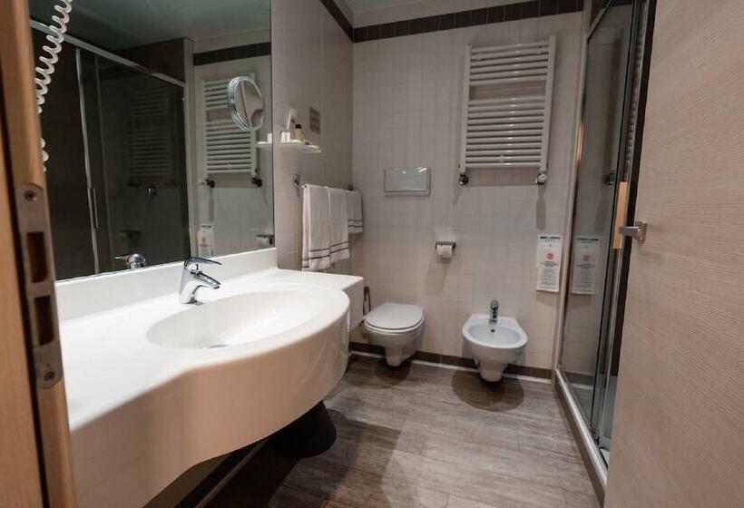 スタンダードルーム, Ristorante I Castelli