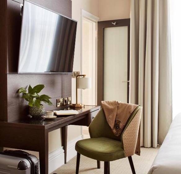 带大床的经典房间, The Clermont London Victoria