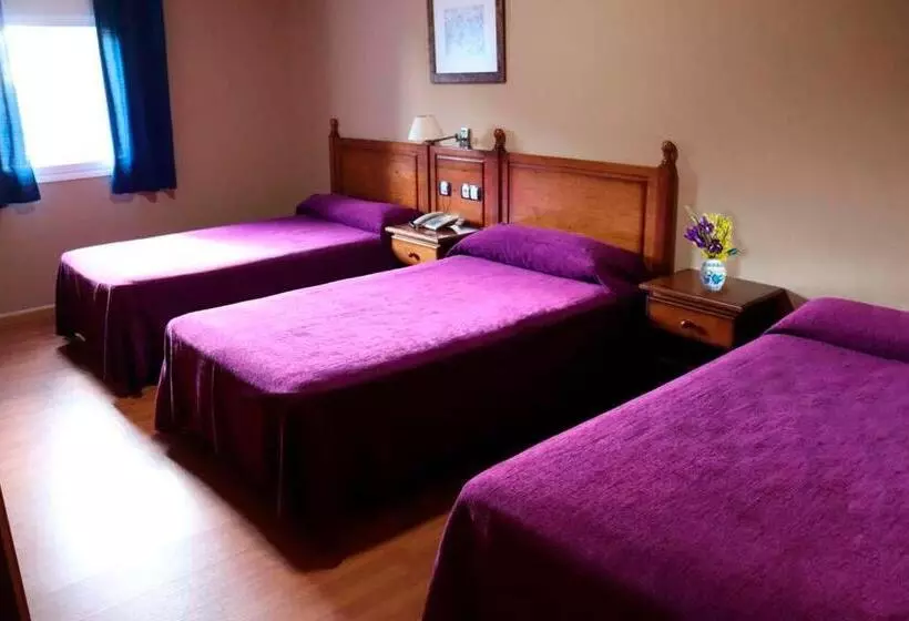 اتاق استاندارد سه نفره, Venta El Molino