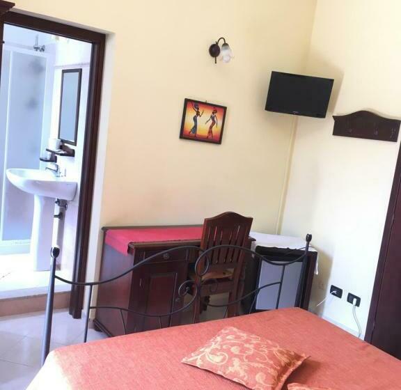 اتاق استاندارد با بالکن, Baglio Cusenza Rooms