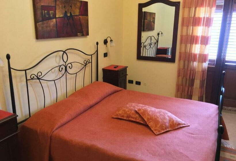 اتاق استاندارد با بالکن, Baglio Cusenza Rooms