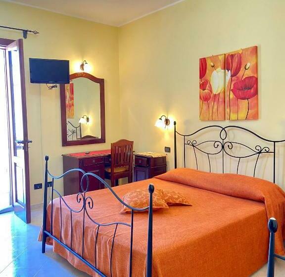 Standard Triple Room with Terrace, Baglio Cusenza Rooms