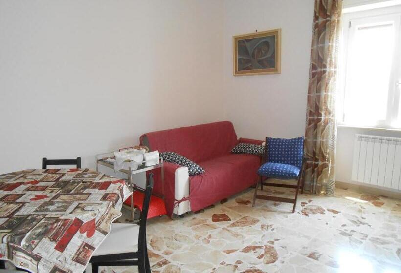 חדר סטנדרט, Amunì Siracusa