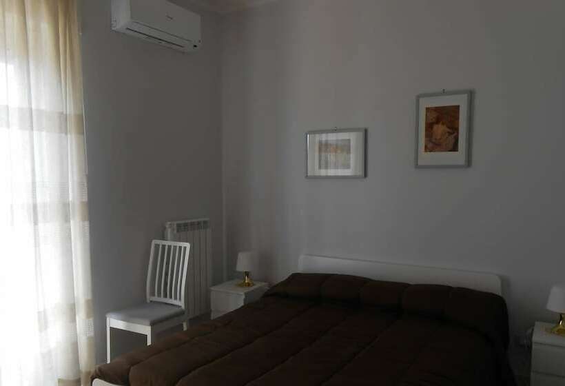 חדר סטנדרט, Amunì Siracusa