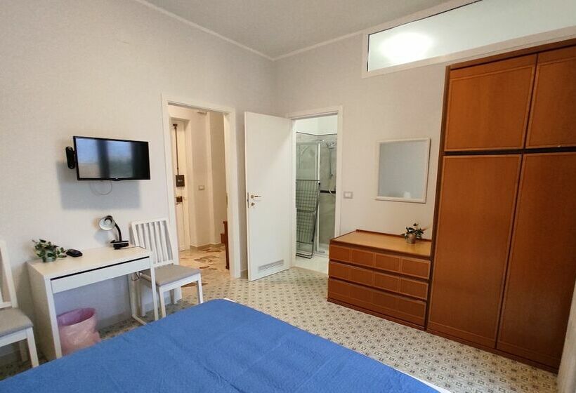 חדר סטנדרט, Amunì Siracusa