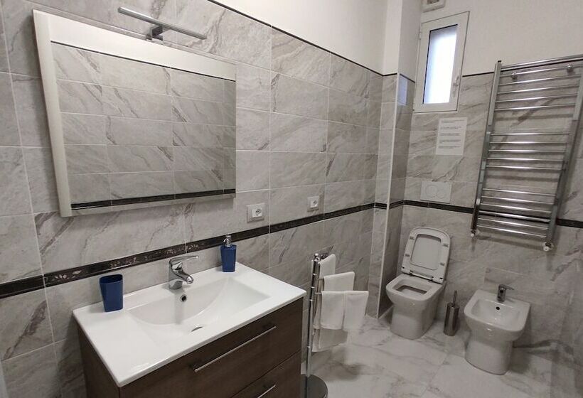 חדר סטנדרט, Amunì Siracusa