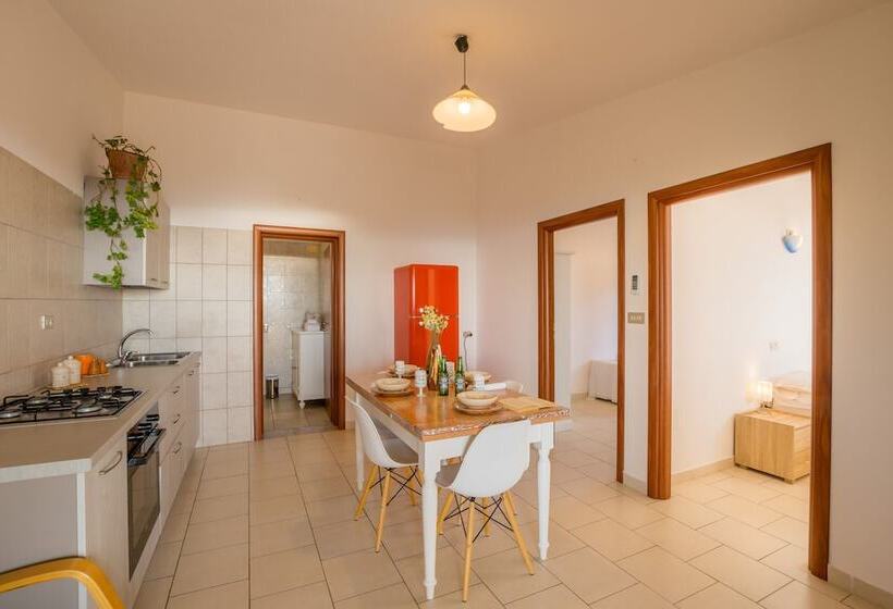 带两个卧室的顶楼公寓, Guesthouse Villa Ilios