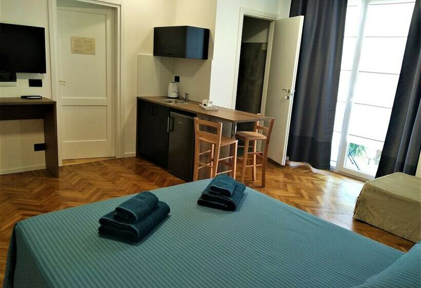 غرفة سوبيريور مطلة على الجبل, Residenza Laurum