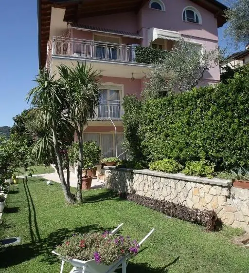 ビラホテル１ベッドルーム, Villa Ai Colli