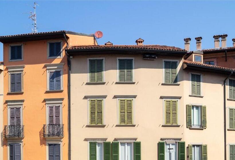 اتاق استاندارد با وان آب گرم, Ilsanleonardo