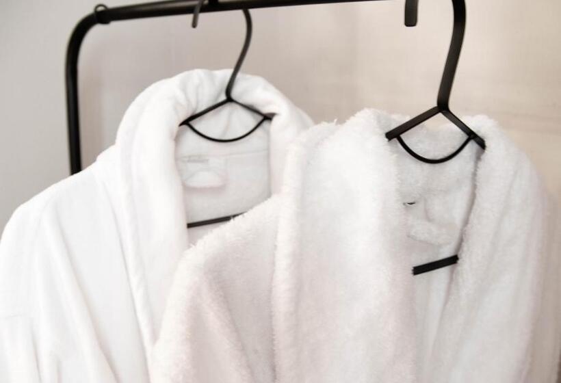 سوییت جونیور لوکس, Ilsanleonardo