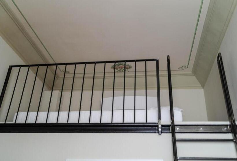 سوییت جونیور لوکس, Ilsanleonardo