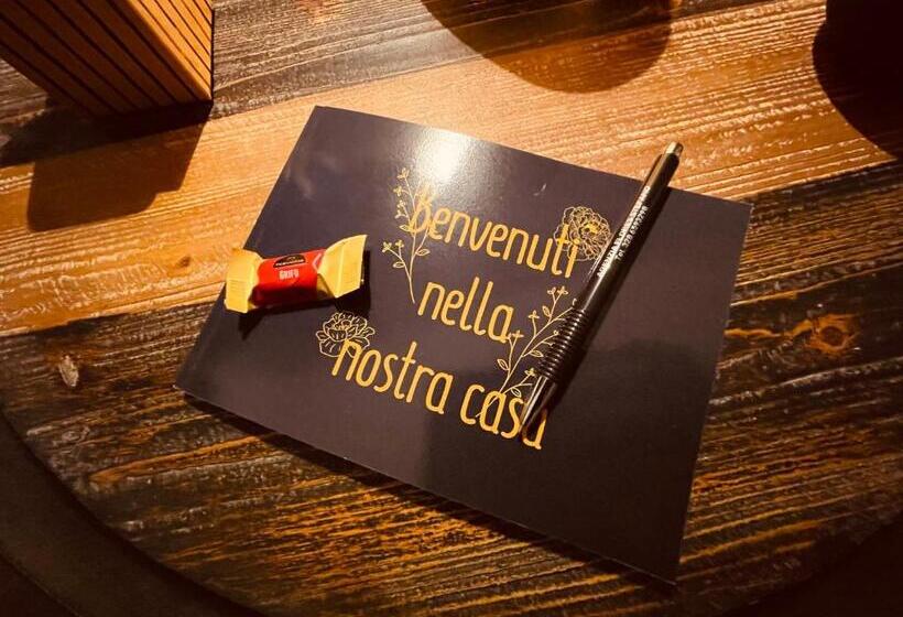 اتاق استاندارد, La Piazzetta