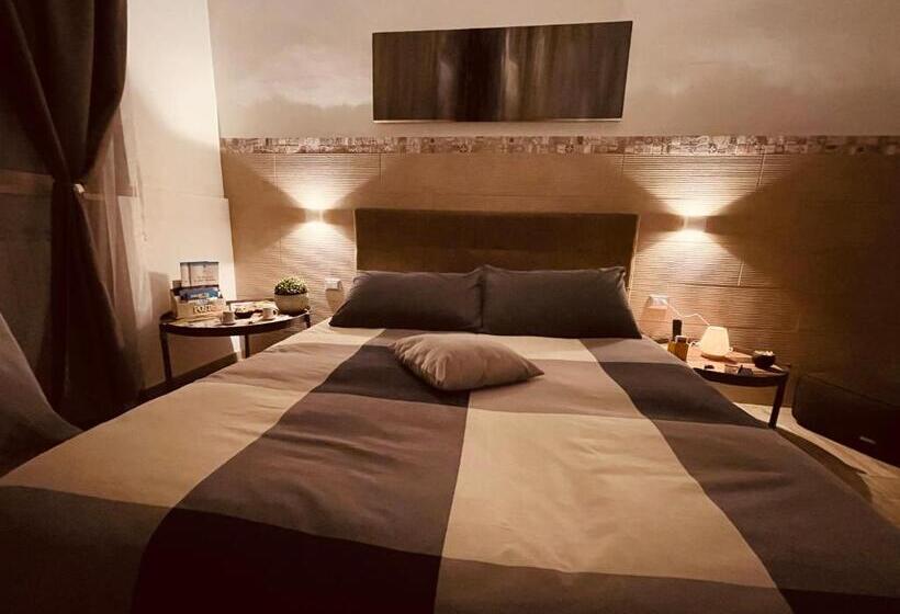 اتاق استاندارد, La Piazzetta