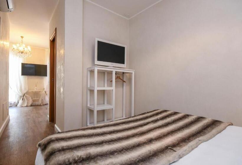 Полулюкс, Luxury Suite Sirmione