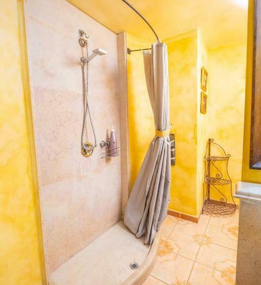 חדר סטנדרט עם מרפסת, B&b Palazzo De Matteis