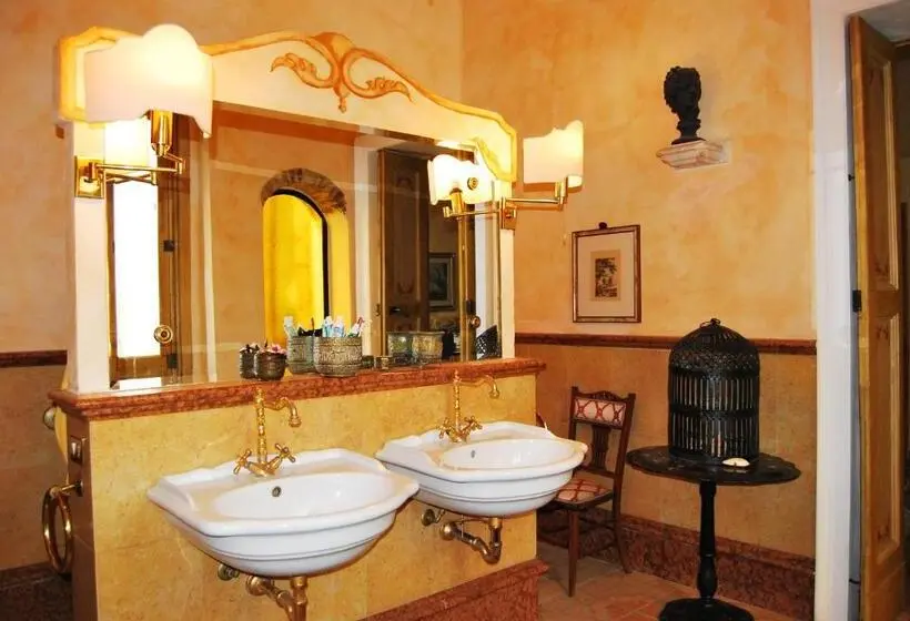 キングサイズベッドのデラックスルーム, B&b Palazzo De Matteis