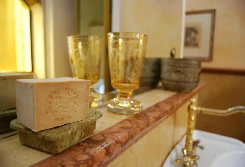 キングサイズベッドのデラックスルーム, B&b Palazzo De Matteis