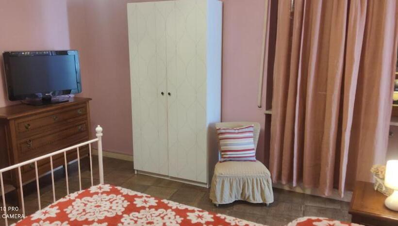 Студия Стандарт, Guest House Bike & Relax Finale Ligure