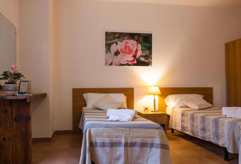 חדר סטנדרט לארבעה, Locanda Minerva