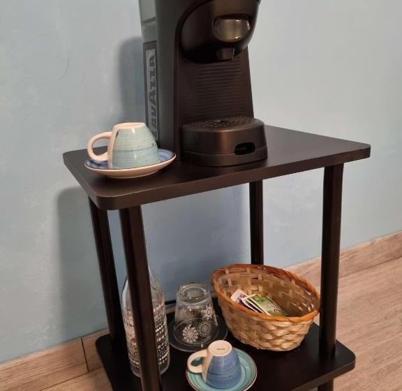 חדר סטנדרט, Sweet Dream