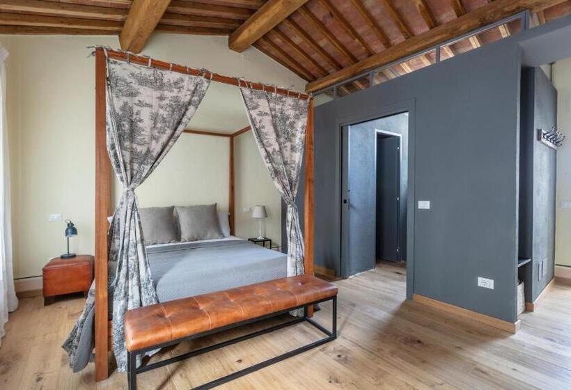 جناح جونيور ديلوكس, Tuscany View Montalcino