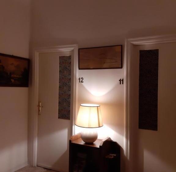 Standard room with outdoor bath, Villa Dietro La Luna