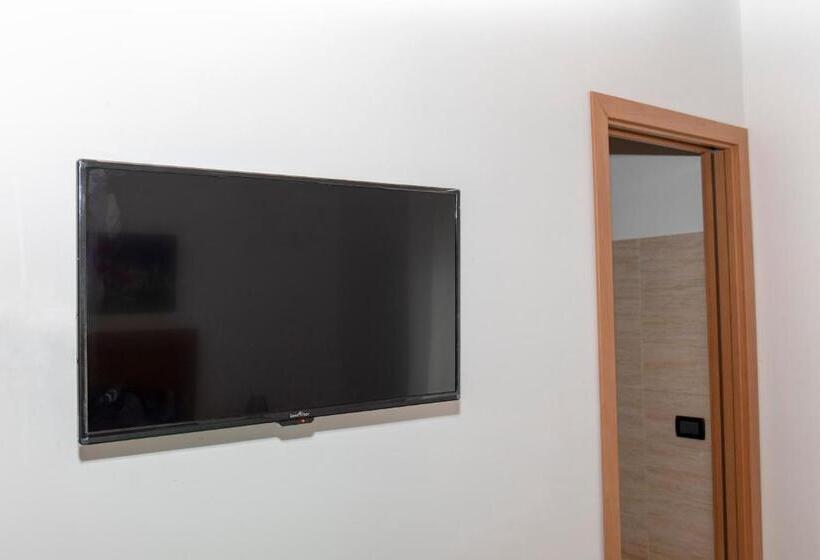 スタンダードトリプルルーム, Fattoria Il Laghetto