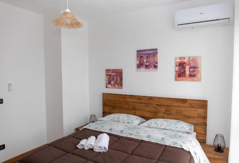 デラックスルーム, Fattoria Il Laghetto