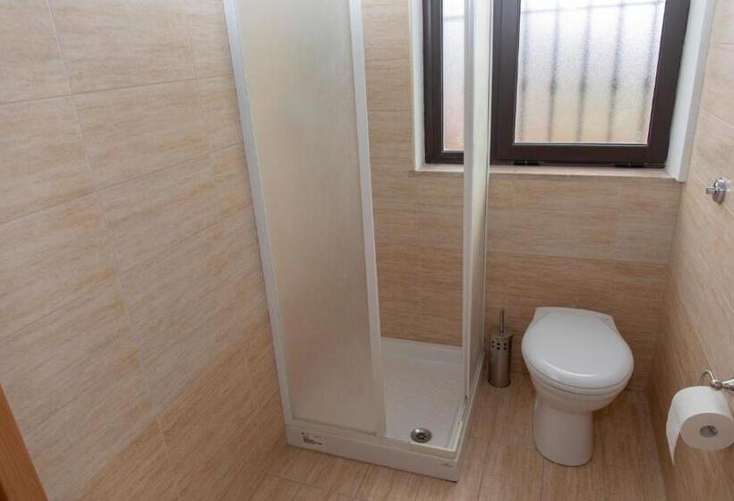 デラックスルーム, Fattoria Il Laghetto