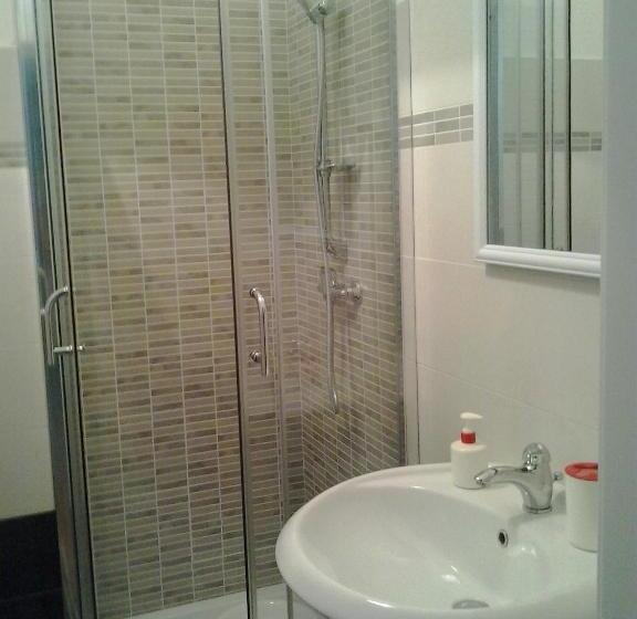 חדר קומפורט לשלושה, B&b La Coccinella