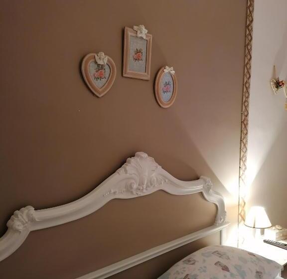 اتاق استاندارد, B&b Le Rose