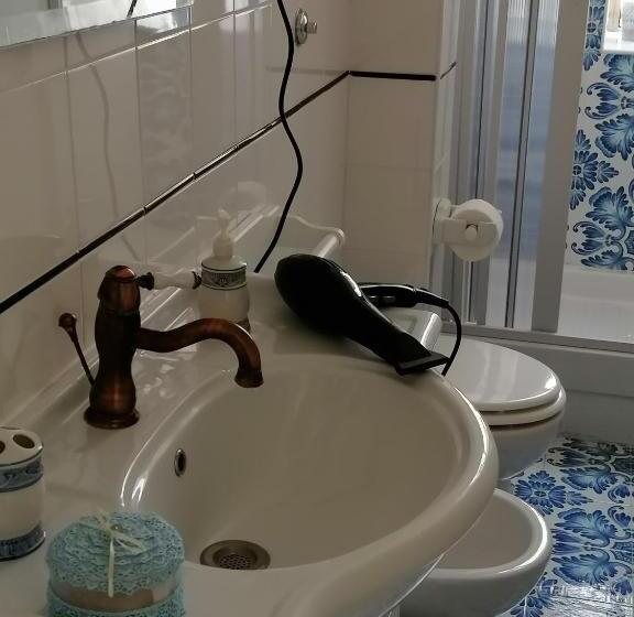 اتاق استاندارد, B&b Le Rose