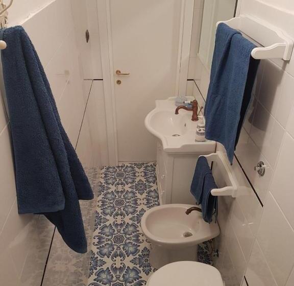 اتاق استاندارد, B&b Le Rose