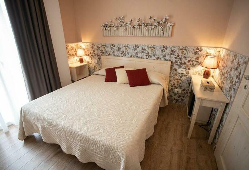 اتاق عادی, La Casa Del Gelsomino