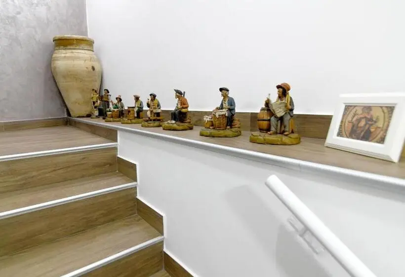 اتاق استاندارد سه تخته با بالکن, La Regina Di Saba