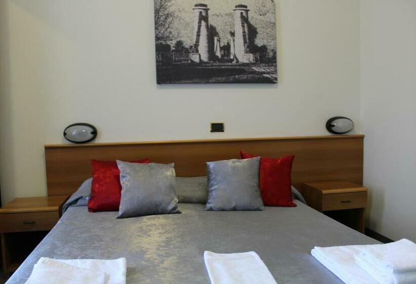 ４ベッドルームクラシックタイプ, Il Postiglione Hotel   Sala Ricevimenti Minturno