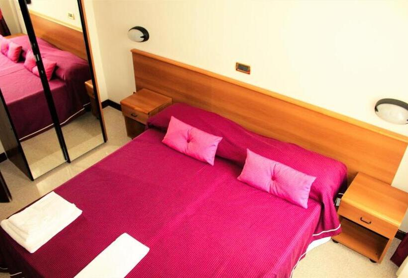 エコノミールーム, Il Postiglione Hotel   Sala Ricevimenti Minturno