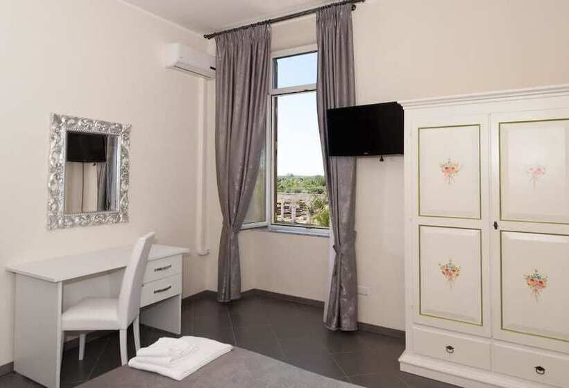 Номер Economy, Il Postiglione Hotel   Sala Ricevimenti Minturno